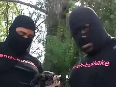 Сексуальный черный подросток первый групповуха