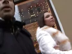 Henessy принимает анальный
