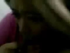 Малайский lawa право грудастых dier