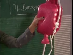 Мини флэш порно игры Клизмы debutantes сцена 3