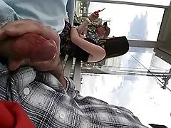 Общественный мастурбация на автобусной остановке 1