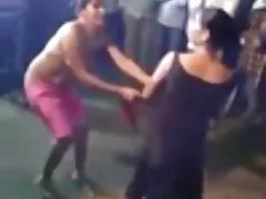 Любительская общественного стриптиз