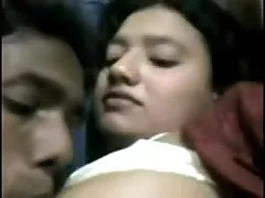 Дези bhabhi сиськи сосать