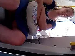Блондинка в голубом платье