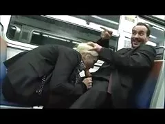 Ебля кастинг вудмана смотреть онлайн порно в французском метро