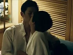 Частный остров (2013) секс сцены