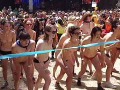 Нудистские запустить вуайерист часть 1