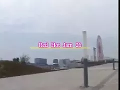 Непослушный Азиатская девушка в школьной форме