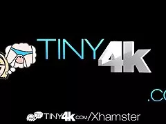 Tiny4k сексуальные новый милашка любит принимать большой петух