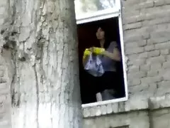 Девушка в окне