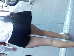 Щеки на девушку