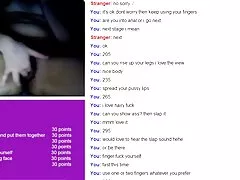 Omegle 14 - пухлый мастурбирует