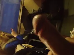 Общественный поезд вспышка и она знает