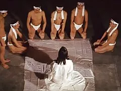 Женщина, которая хочет умереть 1970 (Группа эротические сцены)