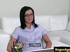 Squiting euro трахается и сосет секс прослушивание