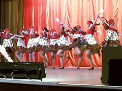 Русский народный танец. горячая и роговые