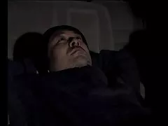 (папа) Арендодатель прокрался на дом для пары, чтобы ебать ее