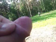 Dickflash - сперма для девушки только в лесу