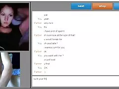 Рим фильм смотреть онлайн порно Милая леди, показывая грудь и глубоко сосать палец