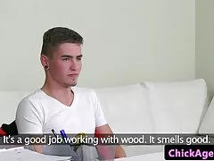 Кастинг евро в единой верхом на кране