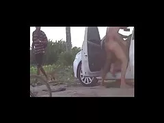 Непослушный на открытом воздухе