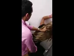 Любительская пара шпионили, Ебля в клубе Туалет!