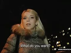 Сексуальный чешский Кароль жаждет петух и наличные деньги