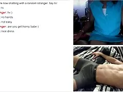 Hot omegle подросток показывает все и не зная, что я видео