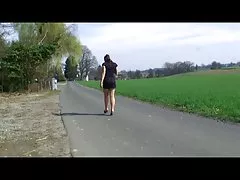 Голая Прогулка в стране