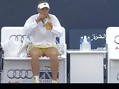 Каролина Возняцки телок