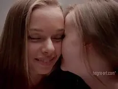 Радость секс лесбиянок