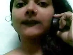 Bangla девушка показывает что все любовника жить