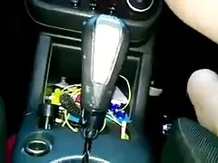 Девушка чертовски переключения передач