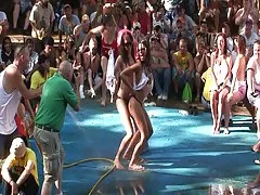 Ню a-Poppin ' 2008-003