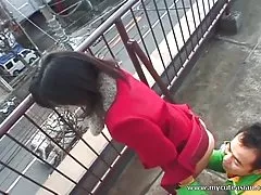 Горячий азиатский открытый минет здесь