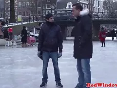 Настоящий голландский Хукера получать ОПРАВЕ