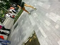 Порно фото лишение девственности Зрелые шлюха в мини-юбке ii
