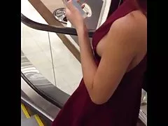 SG braless и pantyless
