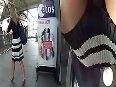Бизнес женщина upskirted